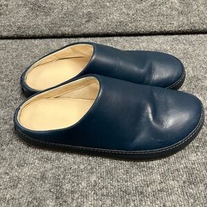 OluKai Hāmani leather mule